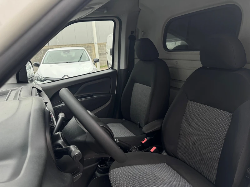 Fiat Doblo Maxi 1.2 MJet / 95 к.с., снимка 9 - Автомобили и джипове - 49665629
