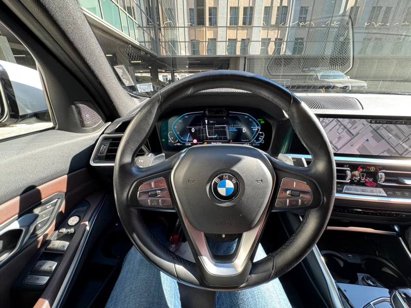 BMW 330 xDrive, снимка 7 - Автомобили и джипове - 52065208