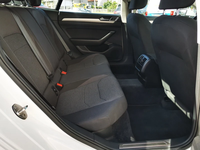 VW Arteon 1.5 TSI EVO BMT DSG, снимка 8 - Автомобили и джипове - 52844692