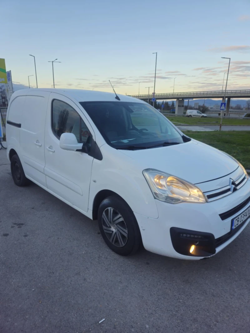 Citroen Berlingo, снимка 2 - Автомобили и джипове - 52694728