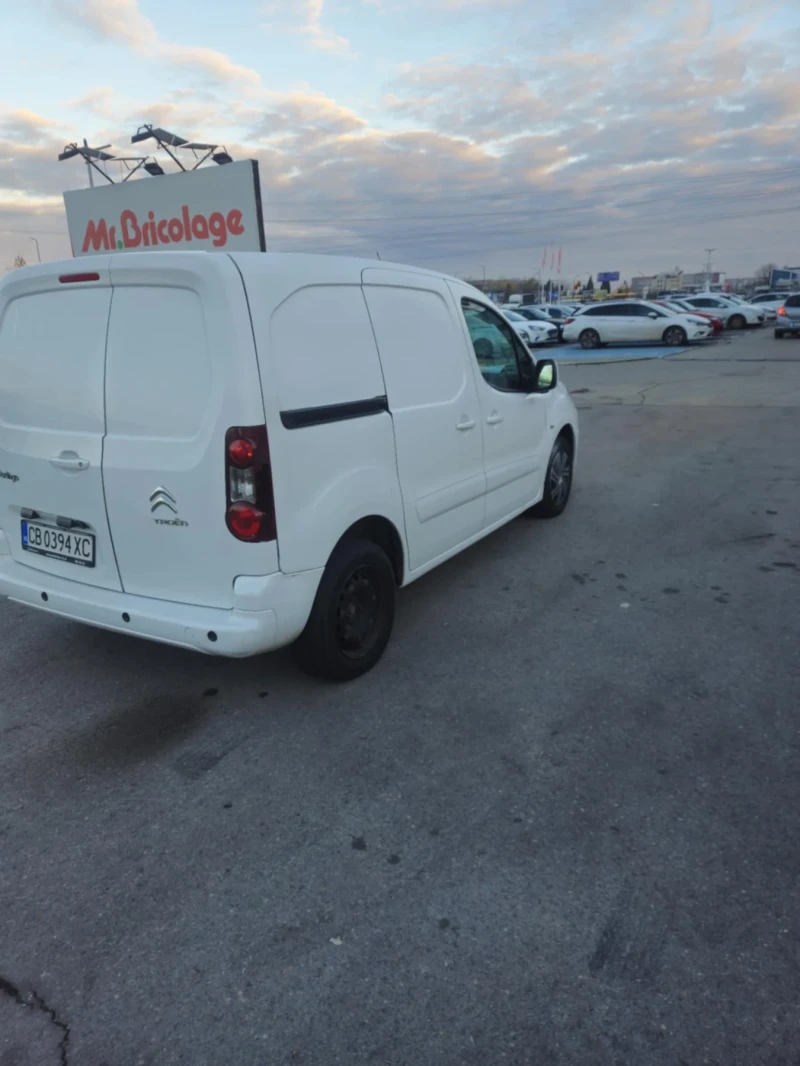 Citroen Berlingo, снимка 4 - Автомобили и джипове - 52694728