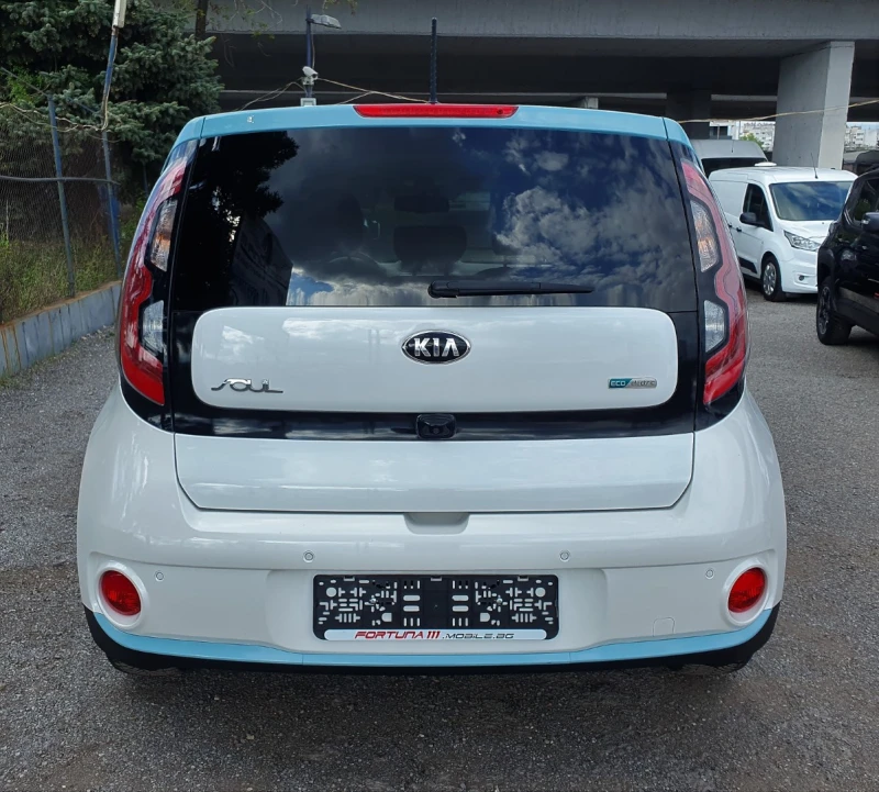 Kia Soul Full Eco Electric, снимка 5 - Автомобили и джипове - 52696721