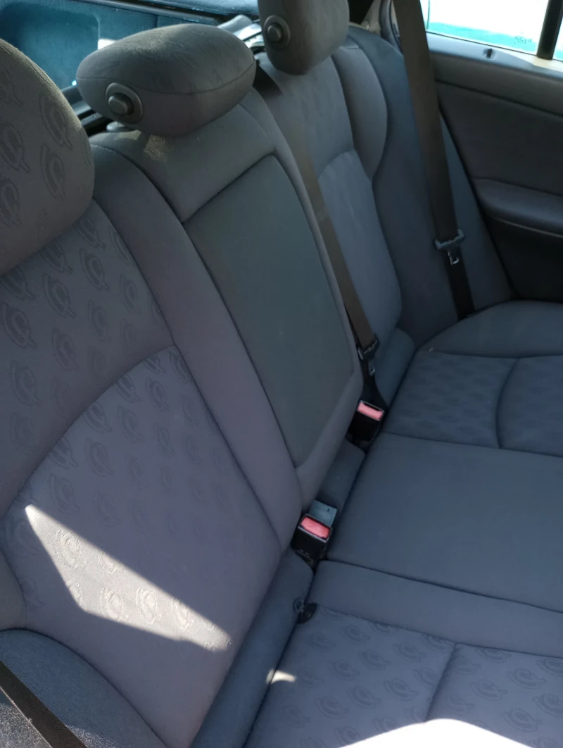 Mercedes-Benz C 220, снимка 8 - Автомобили и джипове - 53462620