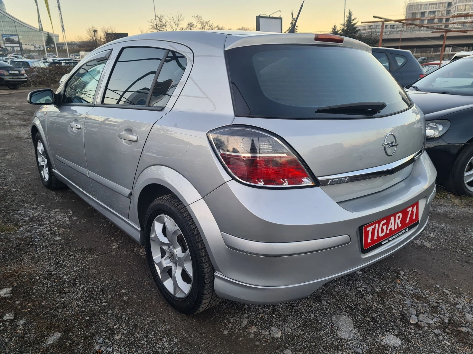 Opel Astra 1.7CDTi 120p.s - изображение 6