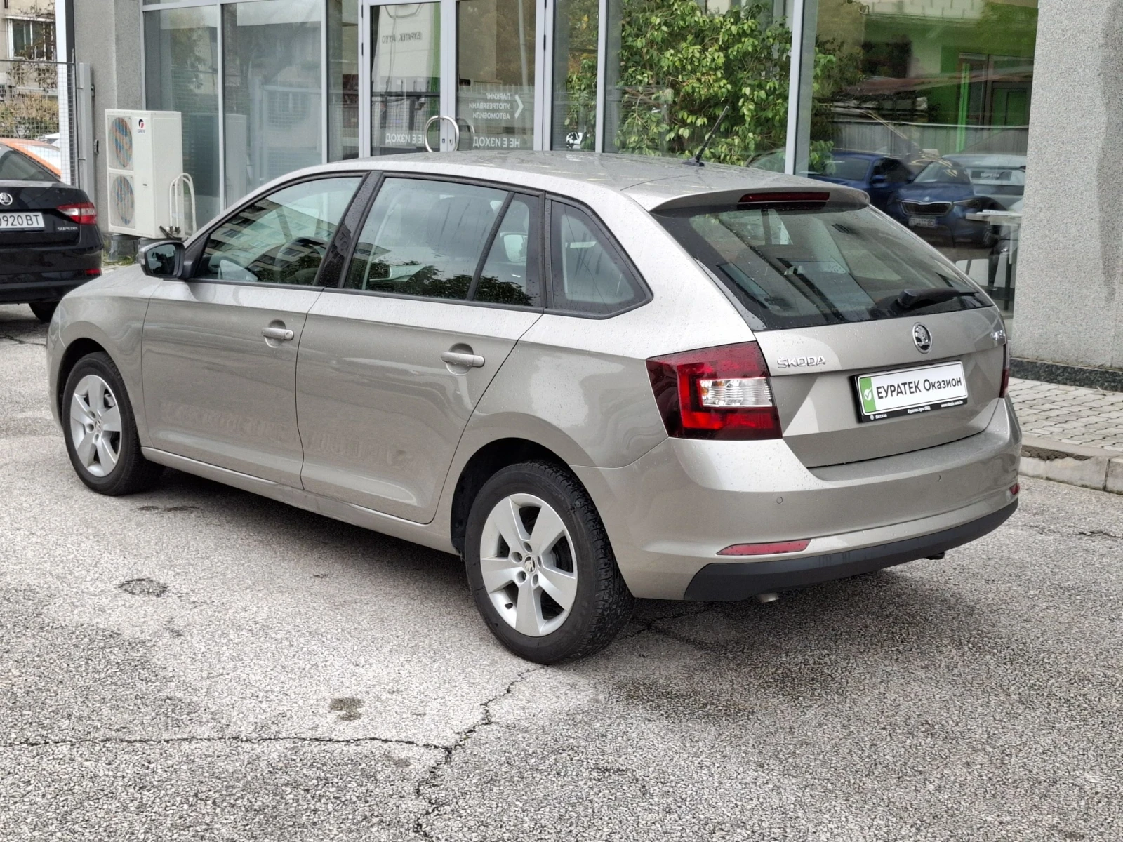 Skoda Rapid 1.0TSI - изображение 5