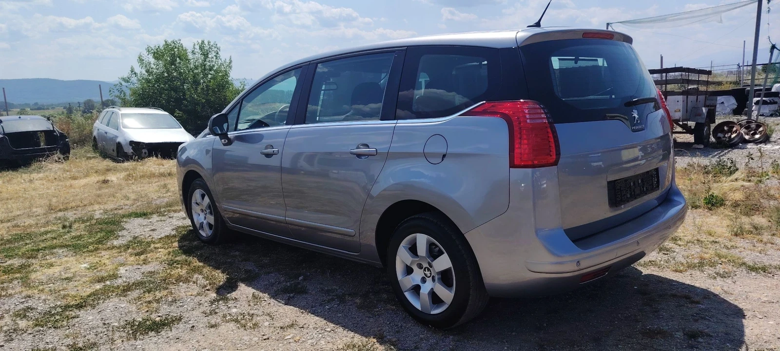 Peugeot 5008 1.6-156к.с - изображение 7
