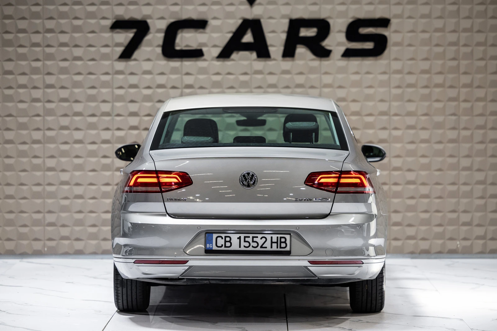 VW Passat * ДИСТРОНИК* ПЪРВИ СОБСТВЕНИК* АДАПТИВЕН КРУИЗ*  - изображение 5