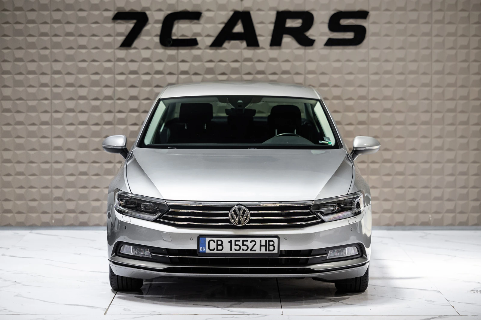 VW Passat * ДИСТРОНИК* ПЪРВИ СОБСТВЕНИК* АДАПТИВЕН КРУИЗ*  - изображение 2