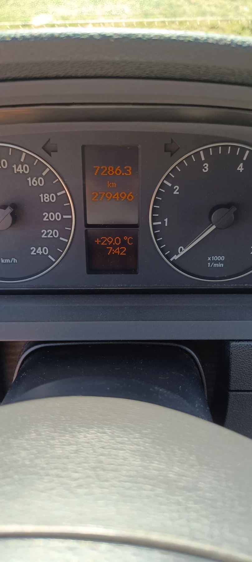 Mercedes-Benz A 150  - изображение 9