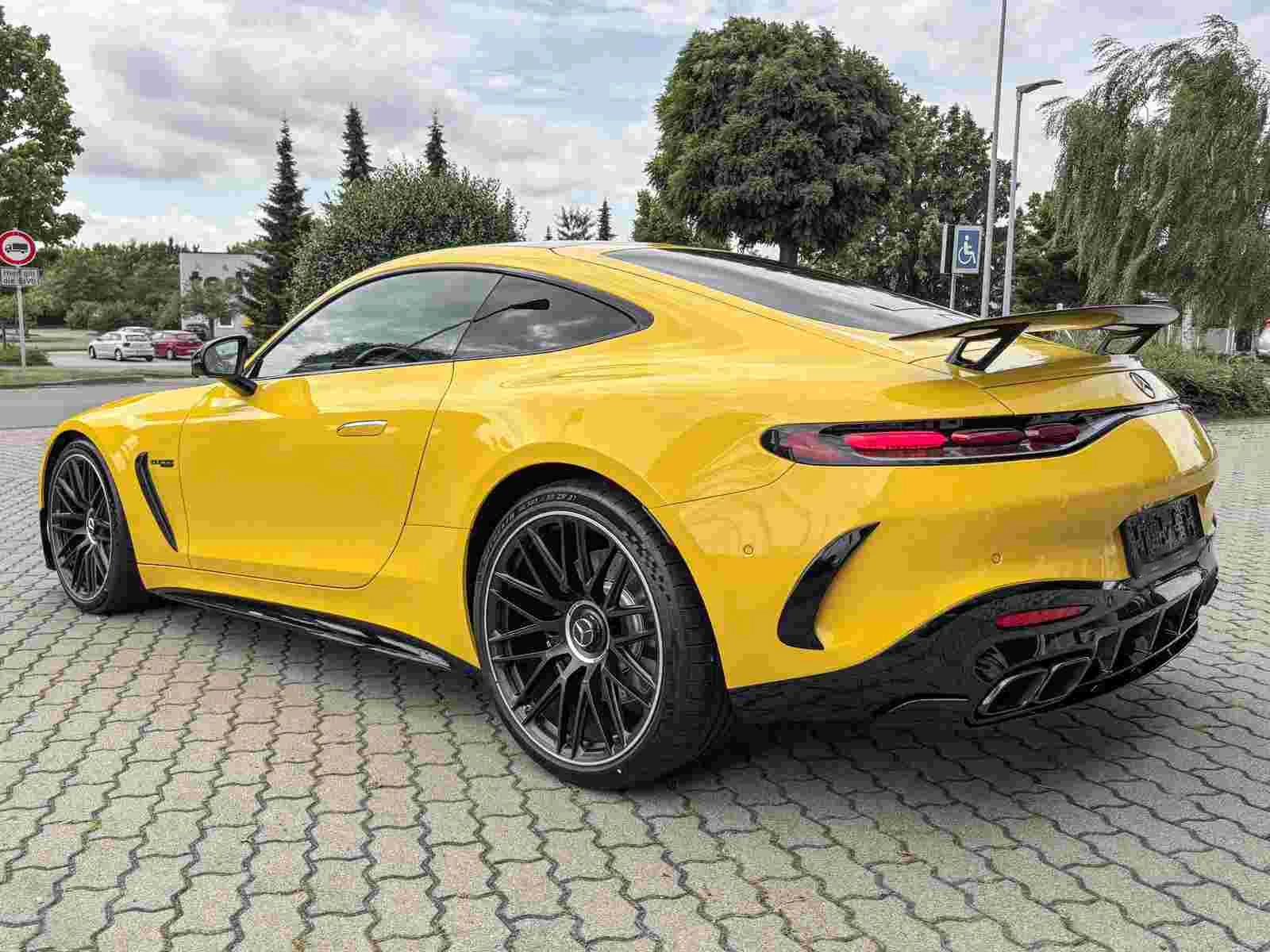 Mercedes-Benz GT AMG 63 4M+  - изображение 4