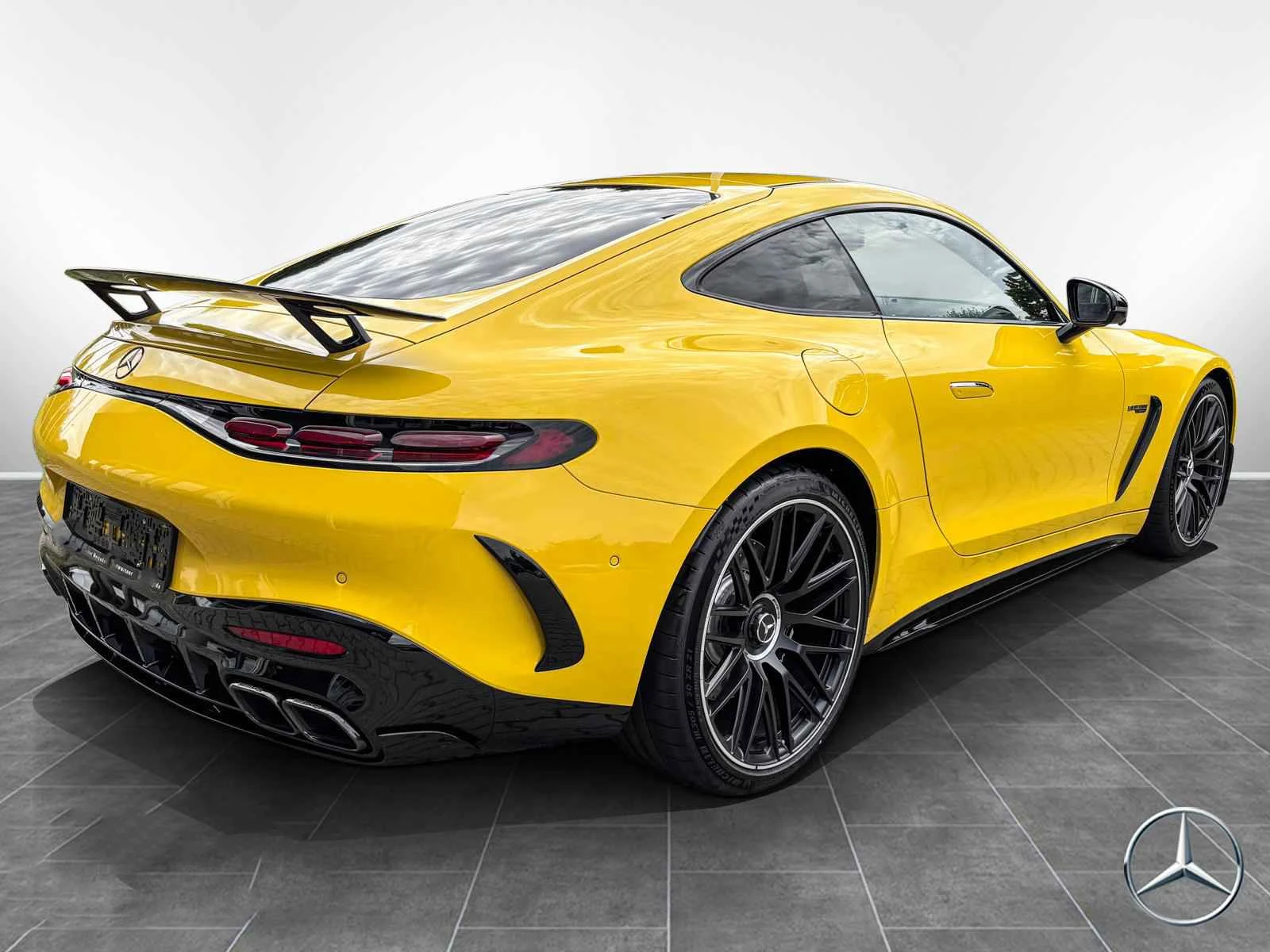 Mercedes-Benz GT AMG 63 4M+  - изображение 2