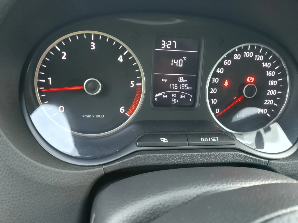 VW Polo 1.6 TDI - изображение 7