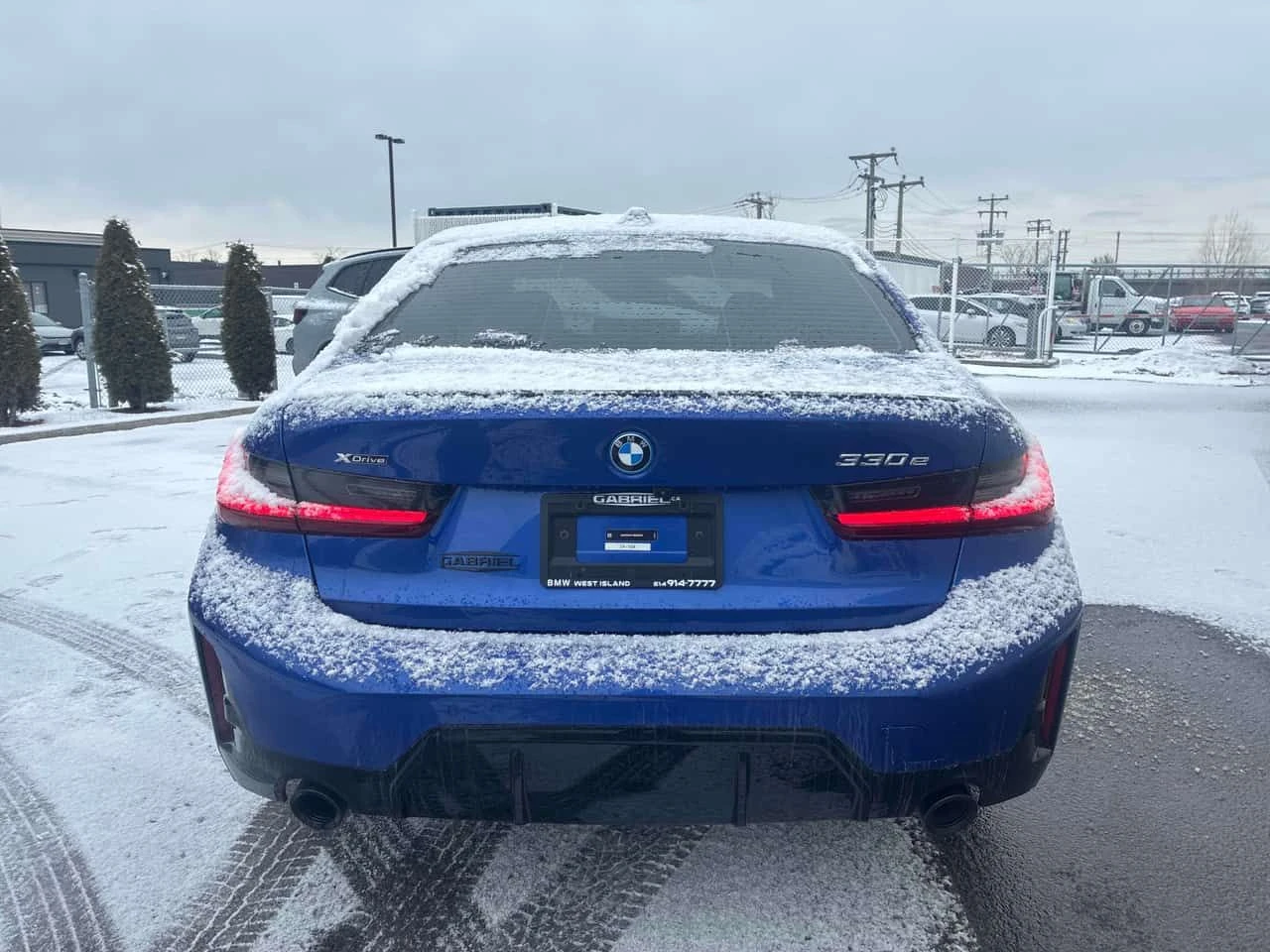 BMW 330 * xDrive * CARFAX * ПОДГРЕВ * ШИБИДАХ * CARPLAY, снимка 4 - Автомобили и джипове - 53960515