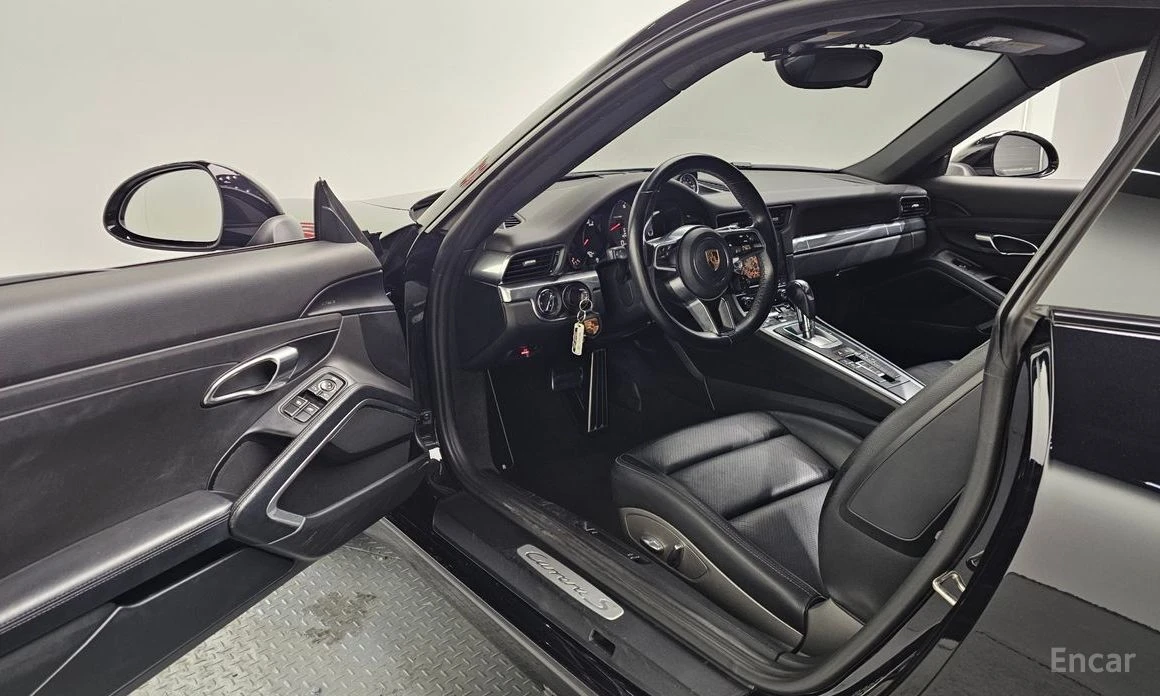 Porsche 991 * CARRERA S* PDK* ПОДГРЕВ* ШИБИДАХ* НАВИ* , снимка 10 - Автомобили и джипове - 54129335