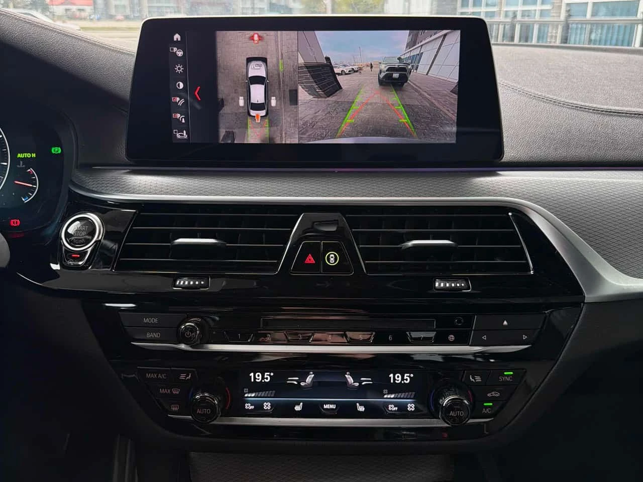 BMW 540 540i xDrive  CARFAX, снимка 14 - Автомобили и джипове - 54214997