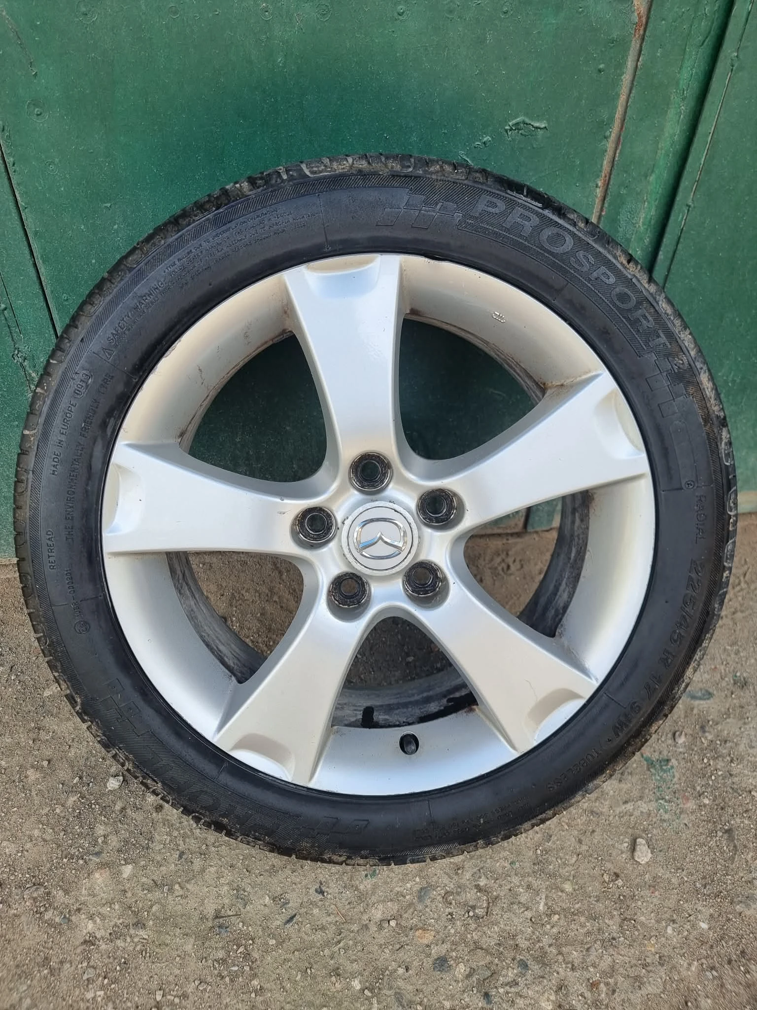 Mazda 3 2.0 16V Sport 17"Xenon, снимка 2 - Автомобили и джипове - 54371254