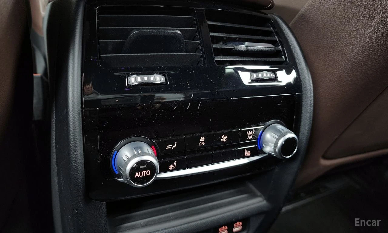 BMW 530E M* SPORT* HYBRID* HARMON* KARDON* ХЕДЪП* 360КАМЕРА, снимка 15 - Автомобили и джипове - 54510360