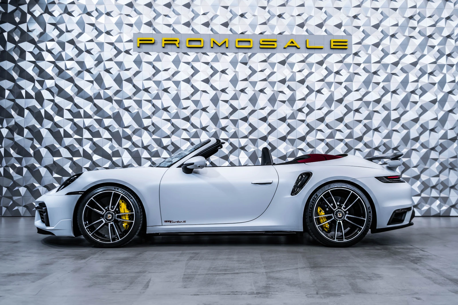 Porsche 911 * Tuning* Carbon* Burmester* 360, снимка 3 - Автомобили и джипове - 54567127