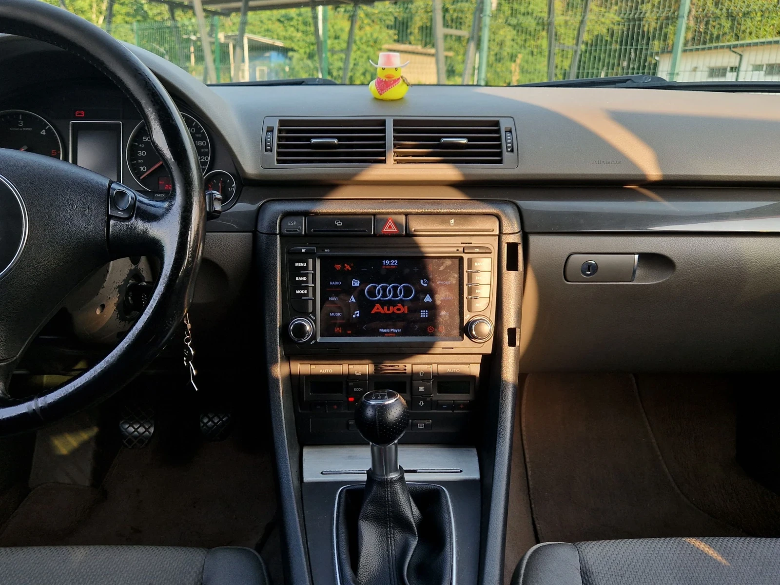Audi A4 1.9 TDI, снимка 12 - Автомобили и джипове - 55072125