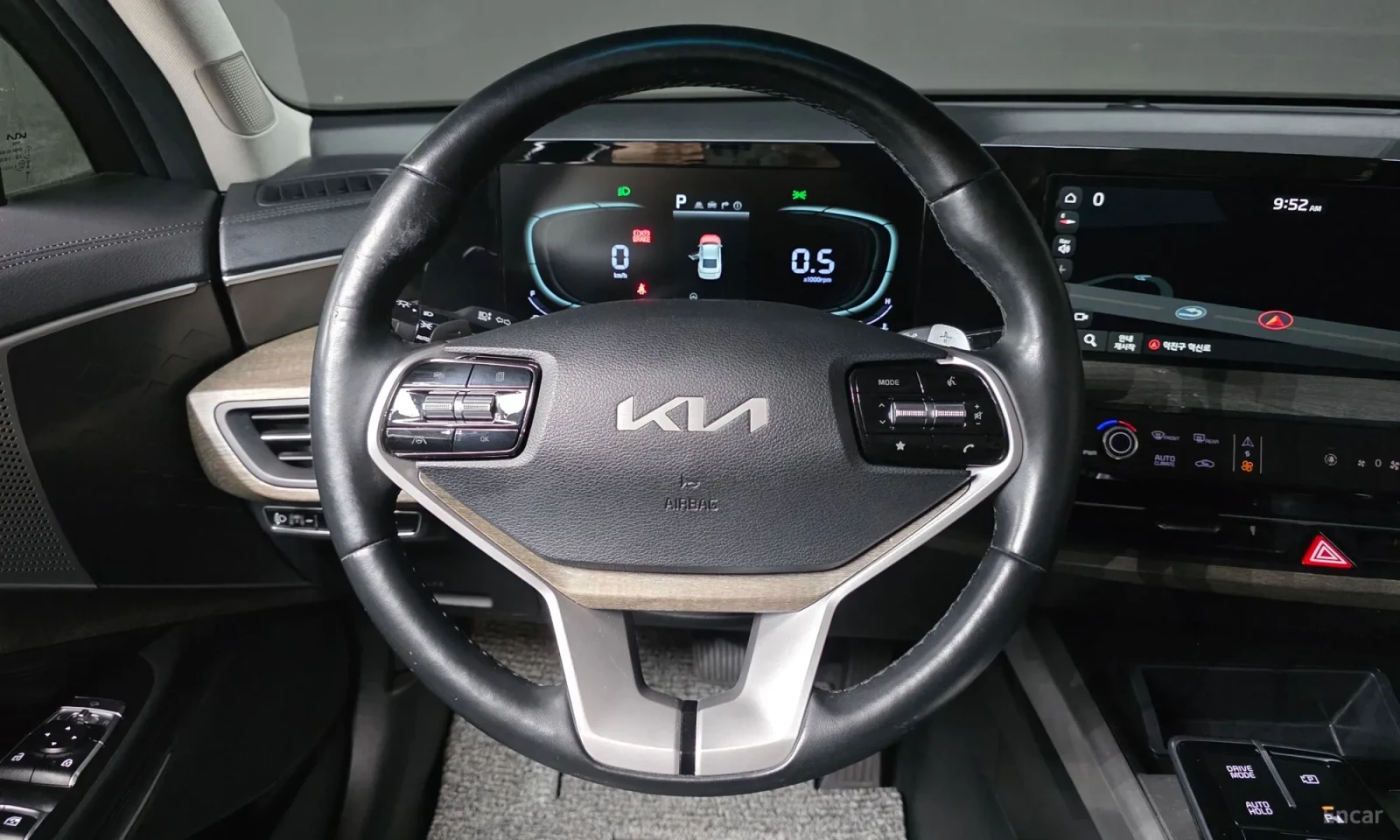 Kia K8, снимка 13 - Автомобили и джипове - 55218598