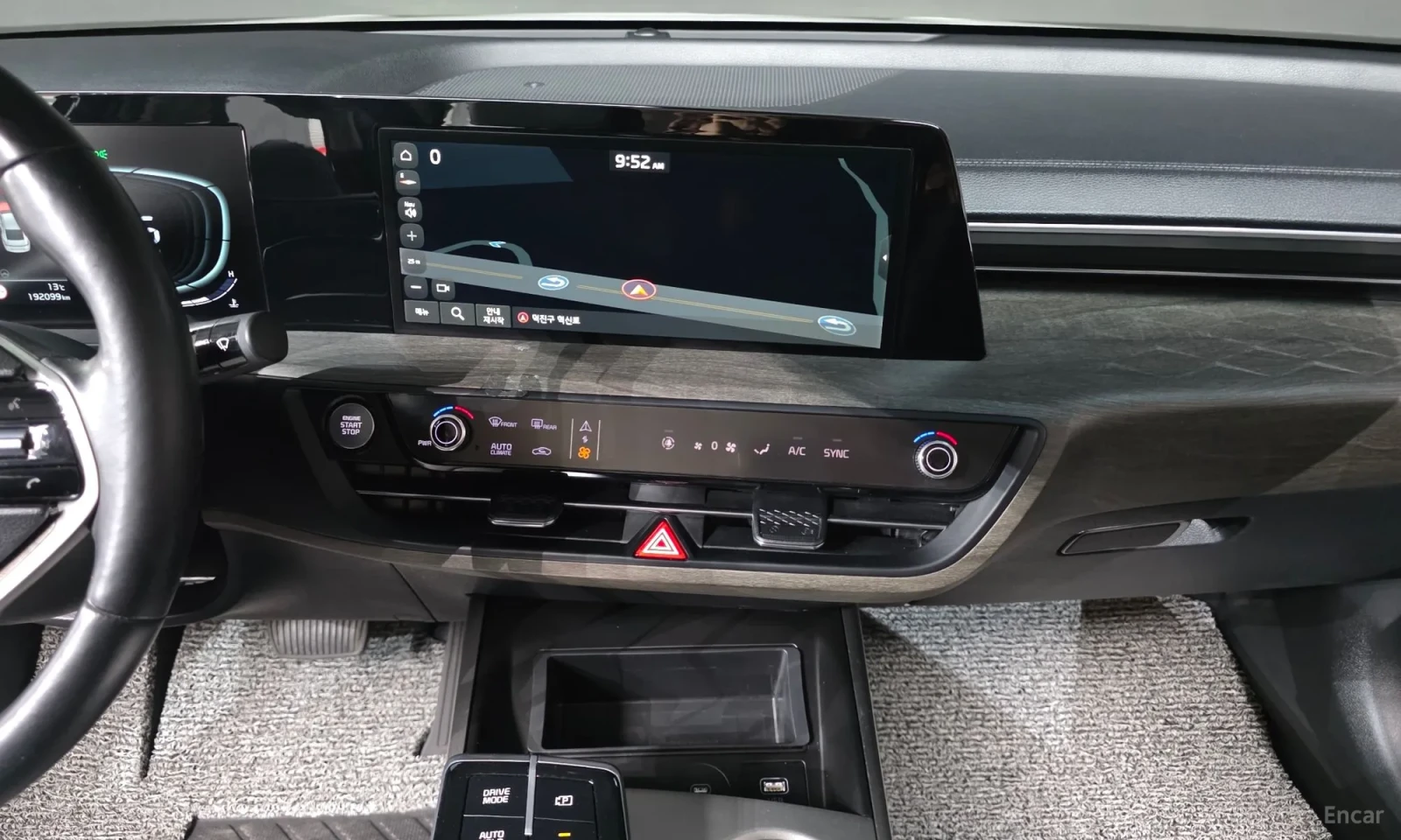 Kia K8, снимка 15 - Автомобили и джипове - 55218598