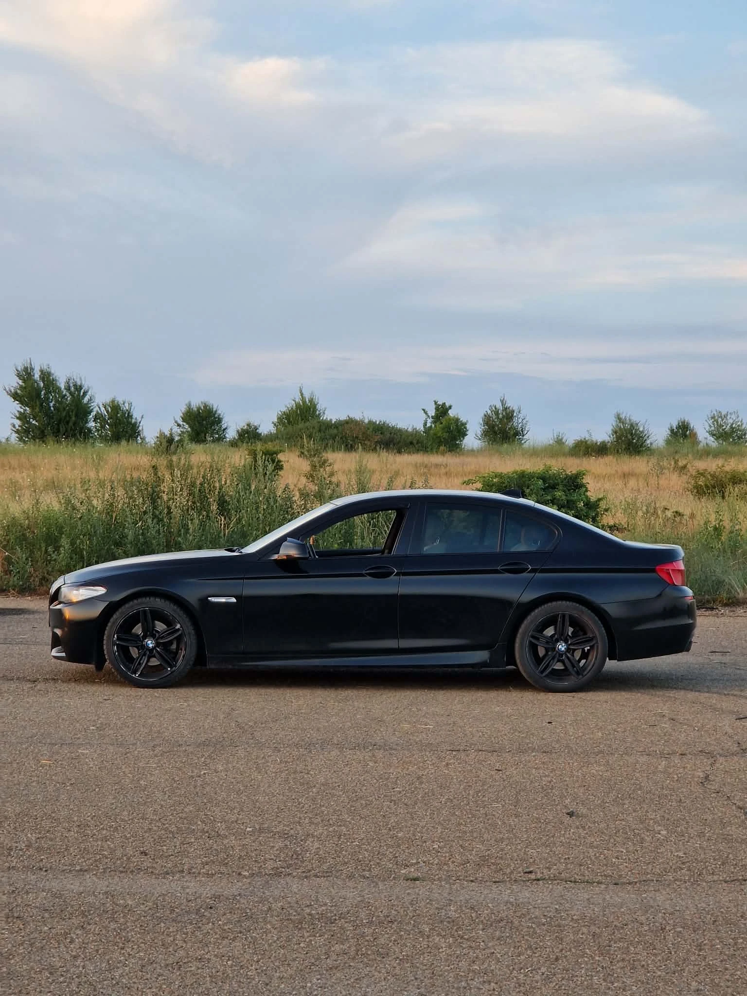 BMW 520 СМЕНЕНИ ВЕРИГИ, снимка 3 - Автомобили и джипове - 55335161