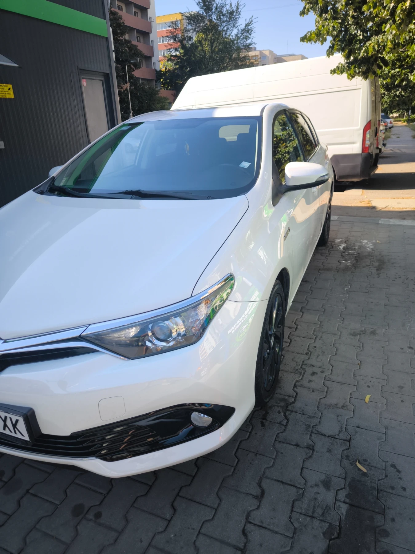 Toyota Auris 1.8 | Mobile.bg � ����������� 13