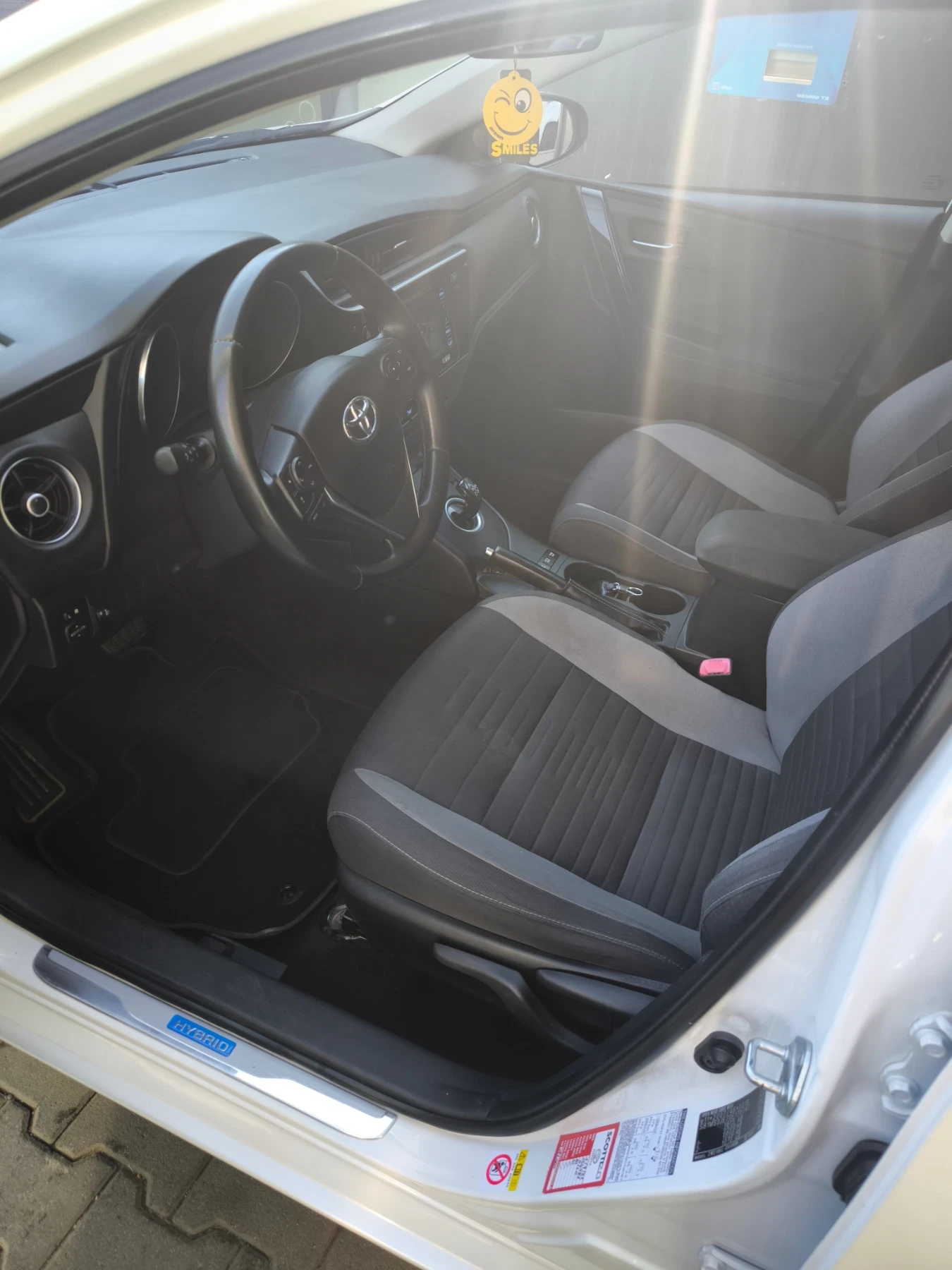 Toyota Auris 1.8 | Mobile.bg � ����������� 15