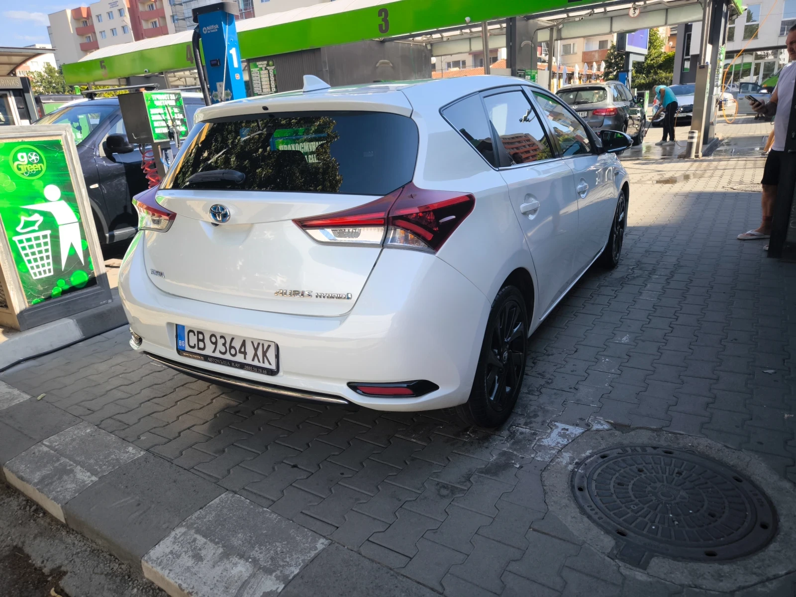 Toyota Auris 1.8 | Mobile.bg � ����������� 14