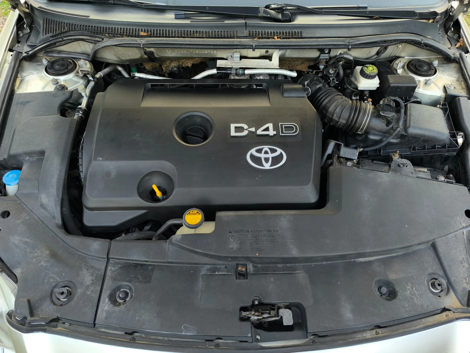 Toyota Avensis FACE LIFT-2.0D4D-126кс-6 скорости-КЛИМАТРОНИК-, снимка 16 - Автомобили и джипове - 55644996