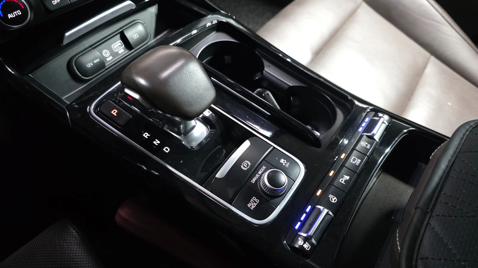 Kia Stinger AWD Masters, снимка 8 - Автомобили и джипове - 55735280