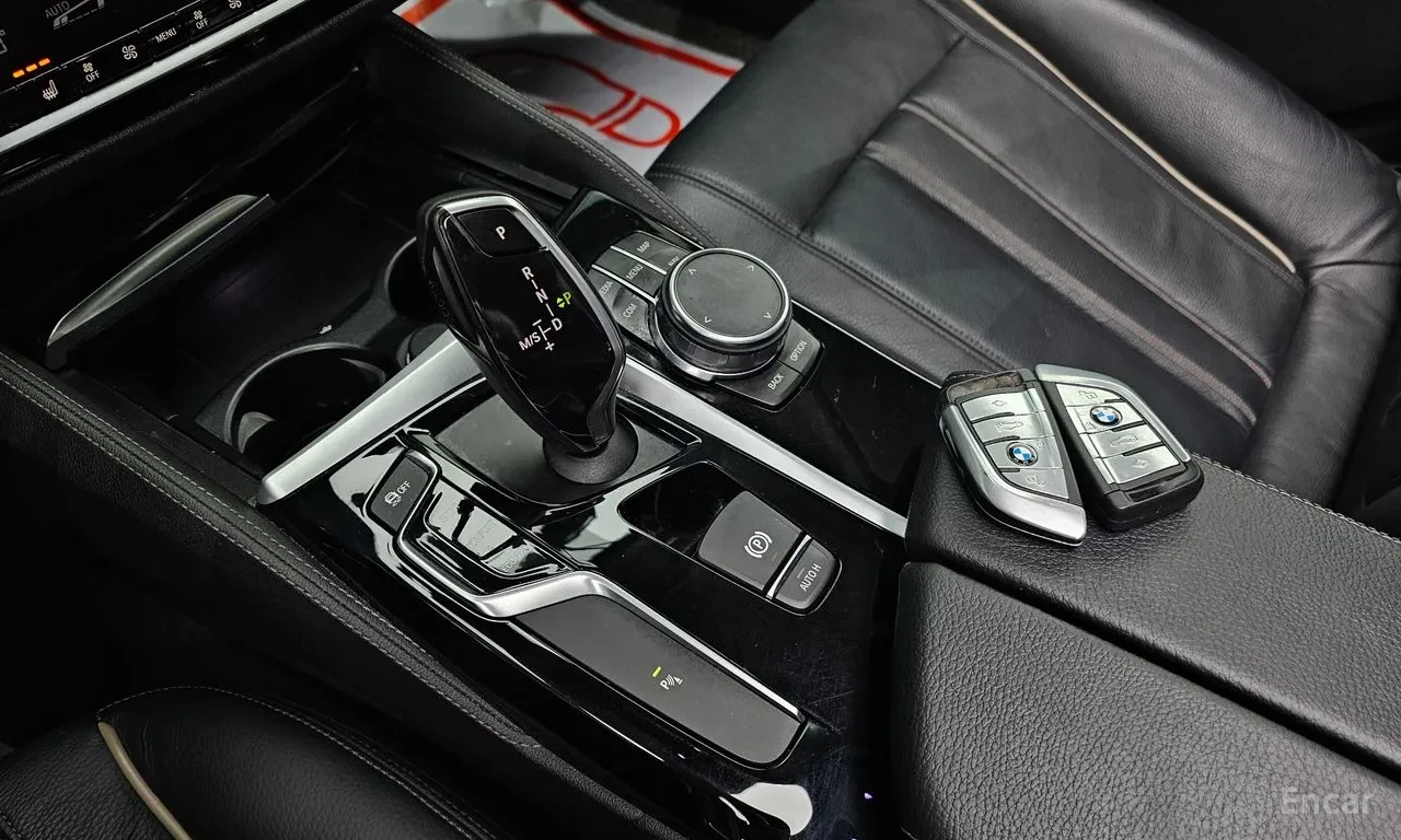 BMW 520 LUXURY SPECIAL EDITION* HEAD UP* , снимка 12 - Автомобили и джипове - 56374618
