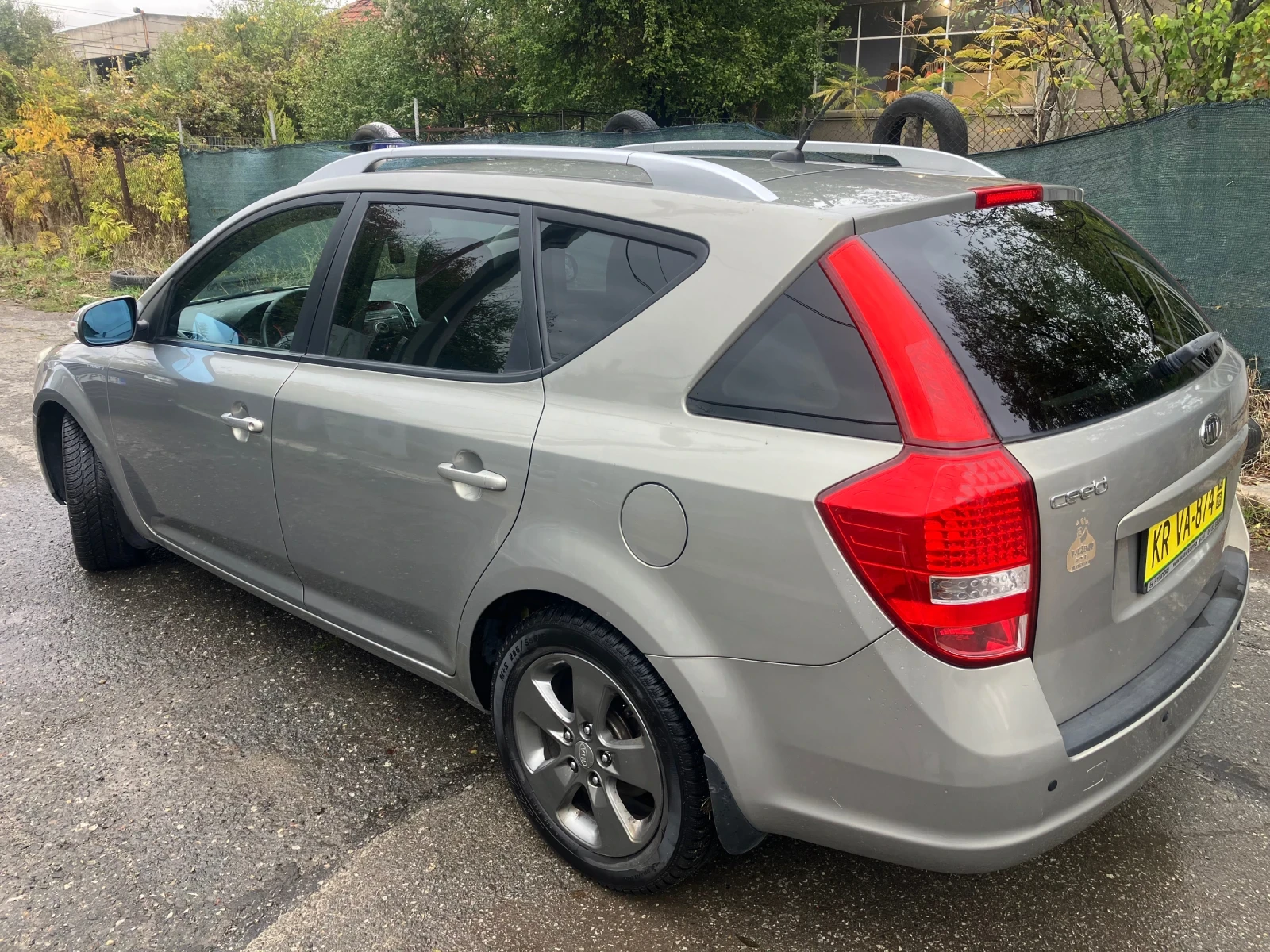 Kia Ceed 1.6/126/6ск., снимка 4 - Автомобили и джипове - 56747773