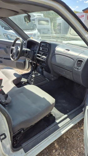 Nissan Navara 2.5td* 4X4* САМОСВАЛ* ШВЕЙЦАРИЯ* , снимка 9