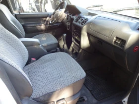 Mitsubishi Pajero 2.8TDI, снимка 11