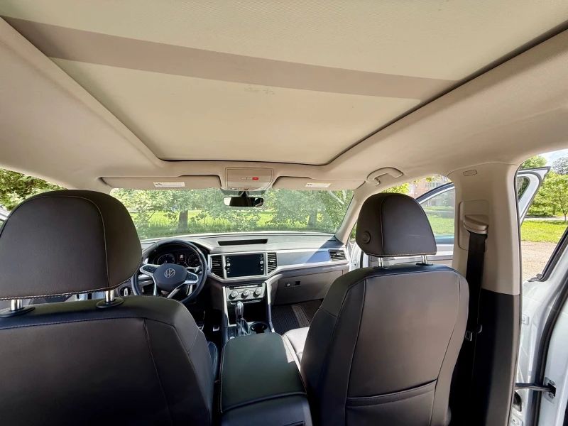 VW Atlas R-Line, 4Motion, IQ light, 7 местен, TOP, снимка 12 - Автомобили и джипове - 52348838