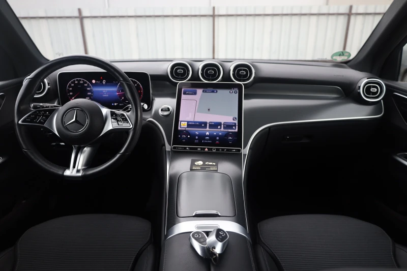 Mercedes-Benz GLC 220 d 4M Avantgarde #Distronic #LED #AHK #360 #iCarbg, снимка 12 - Автомобили и джипове - 53139859