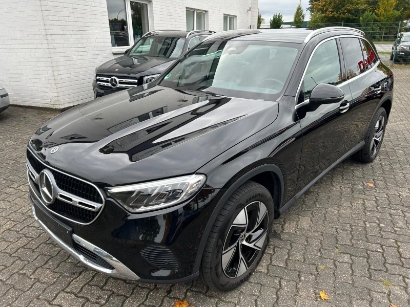 Mercedes-Benz GLC 220 d 4M Avantgarde #Distronic #LED #AHK #360 #iCarbg