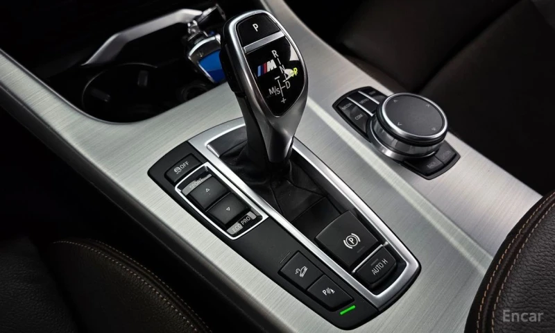 BMW X4, снимка 9 - Автомобили и джипове - 53309561