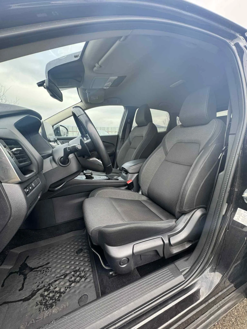 Nissan Qashqai 1.3 Hybrid 158, снимка 14 - Автомобили и джипове - 53434722