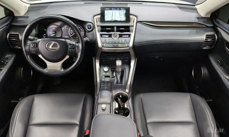 Lexus NX 300h, снимка 7 - Автомобили и джипове - 53482635