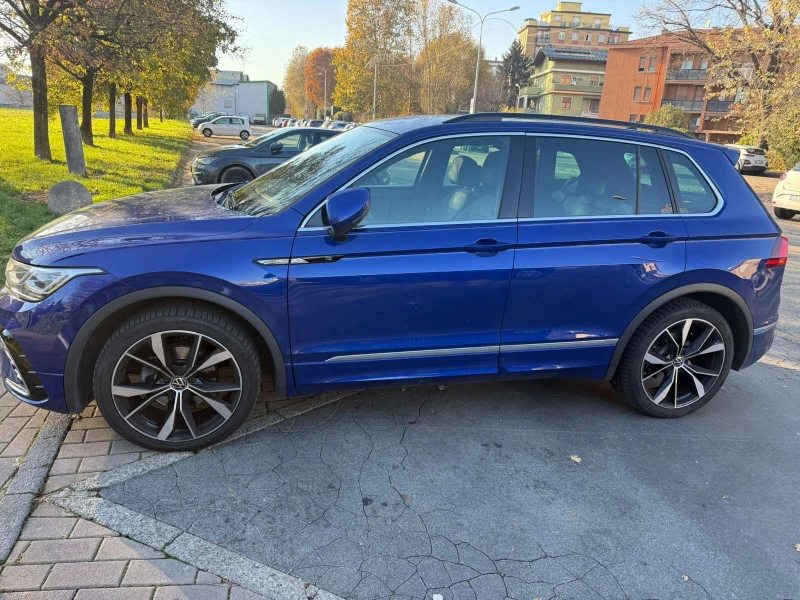 VW Tiguan 1.5, снимка 2 - Автомобили и джипове - 53483537