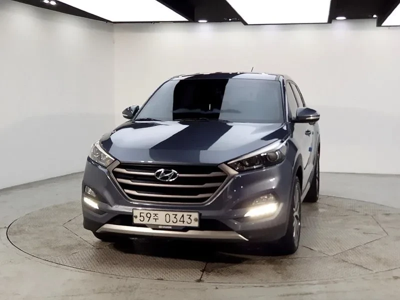 Hyundai Tucson 1.7D 2WD STYLE, снимка 2 - Автомобили и джипове - 56160909