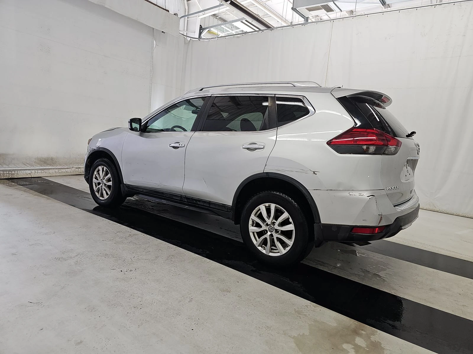 Nissan Rogue SV - изображение 4