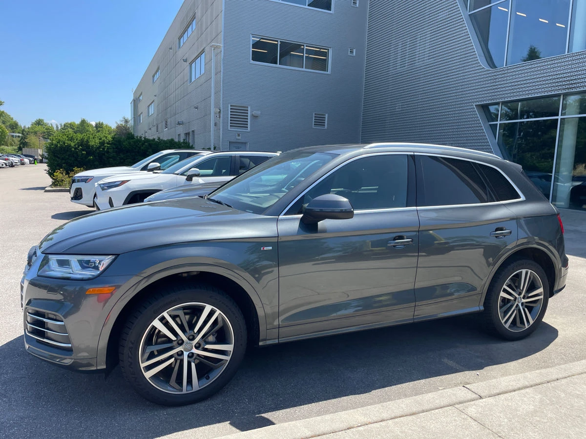 Audi Q5 * Progressiv * CarFax * АвтоКредит*  - изображение 3