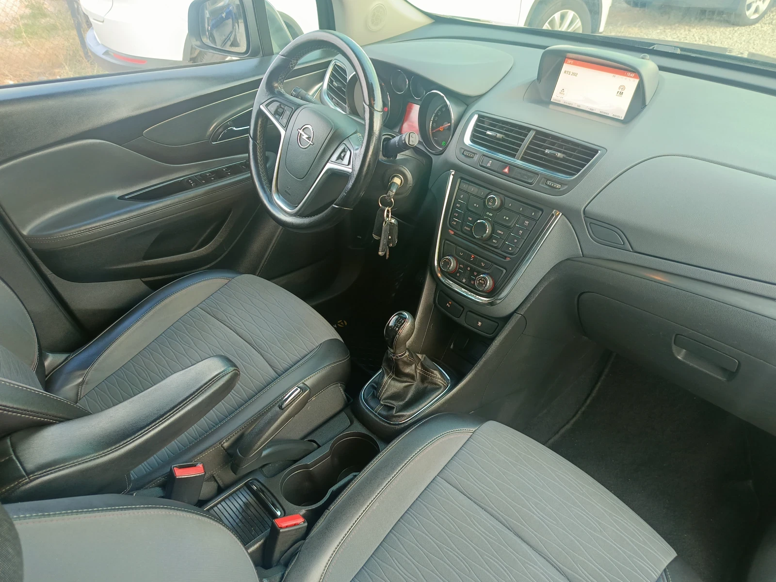 Opel Mokka 1.4T/Бен/Газ | Mobile.bg — изображение 11