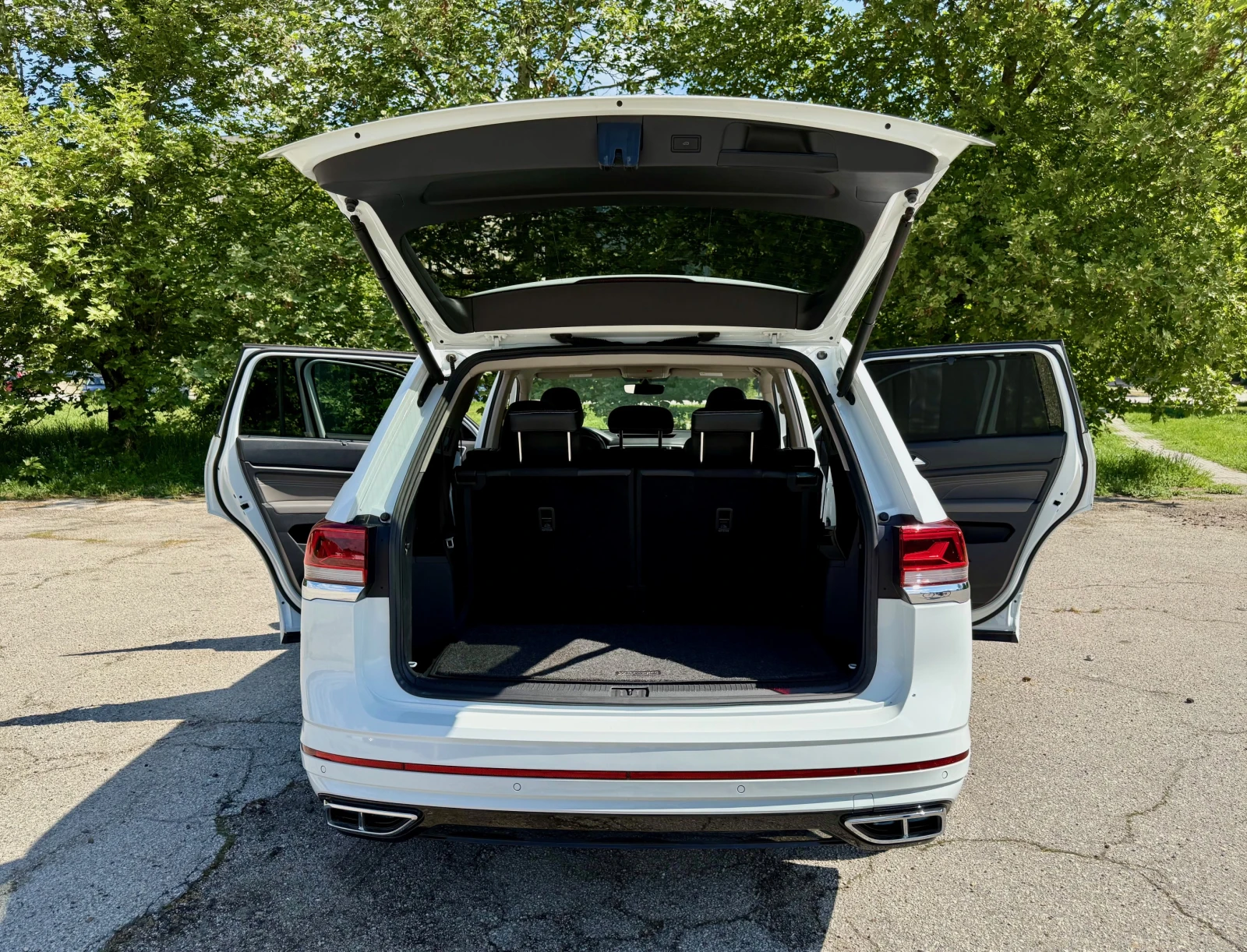 VW Atlas R-Line, 4Motion, IQ light, 7 , TOP | Mobile.bg   4