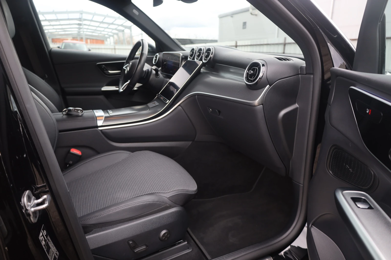 Mercedes-Benz GLC 220 d 4M Avantgarde #Distronic #LED #AHK #360 #iCarbg | Mobile.bg � ����������� 7