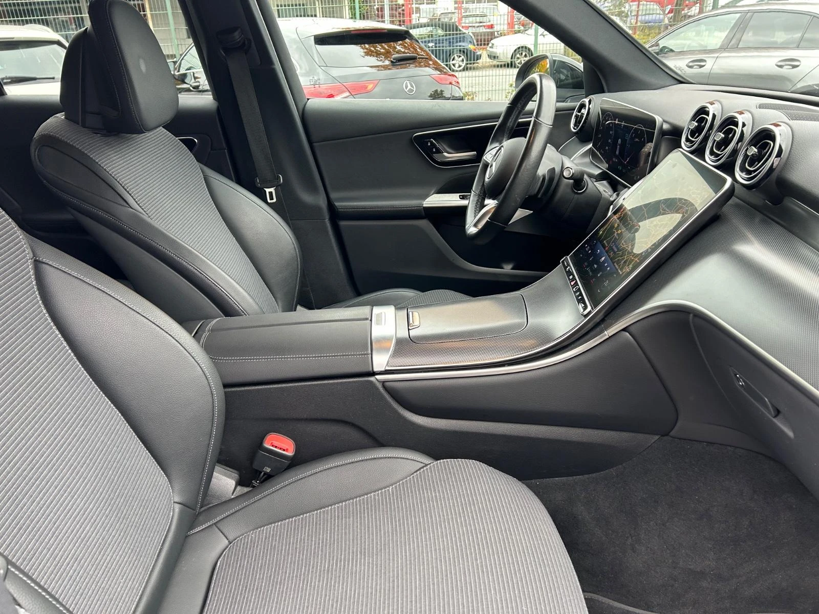 Mercedes-Benz GLC 220 d 4M Avantgarde #Distronic #LED #AHK #360 #iCarbg - изображение 8