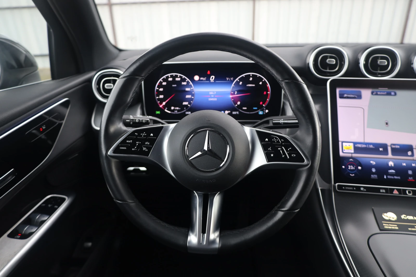 Mercedes-Benz GLC 220 d 4M Avantgarde #Distronic #LED #AHK #360 #iCarbg | Mobile.bg � ����������� 13